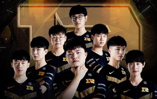 的进攻协作 的进攻协作